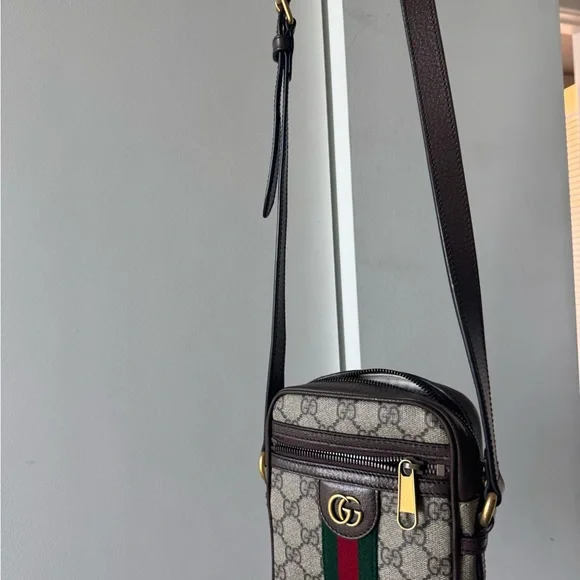 Gucci | Bags | Gucci Brown Belt Bag With Signature Monogram  display picture 3